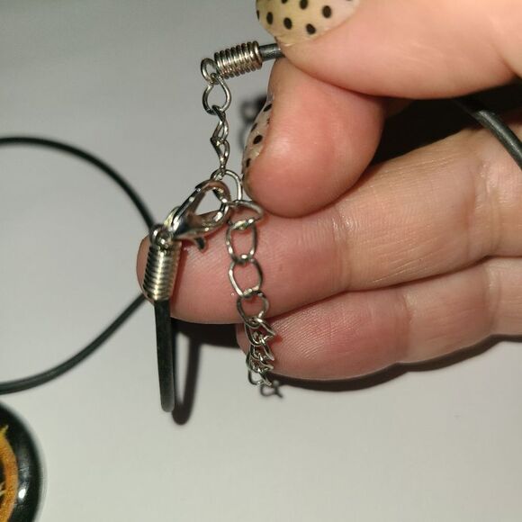 Hunger Games Symbol Necklace - Picture 5 of 7